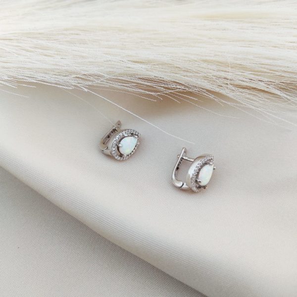 12-1301b.jpg 12-1301b.jpg