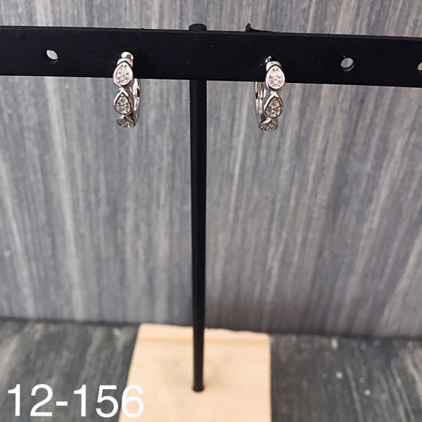 12-156.jpg 12-156.jpg