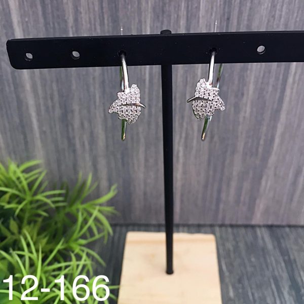 12-166.jpg 12-166.jpg