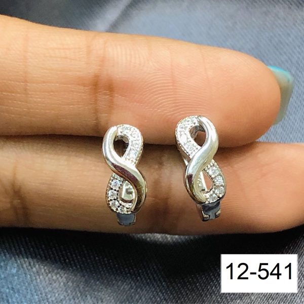 12-538.jpg 12-538.jpg