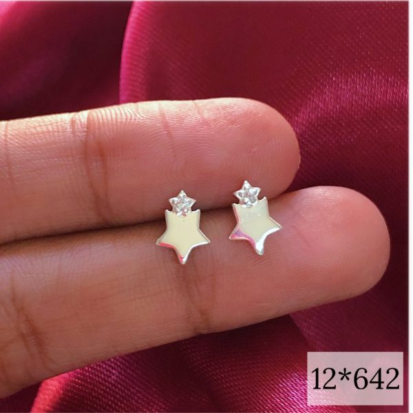 12-642.jpg 12-642.jpg