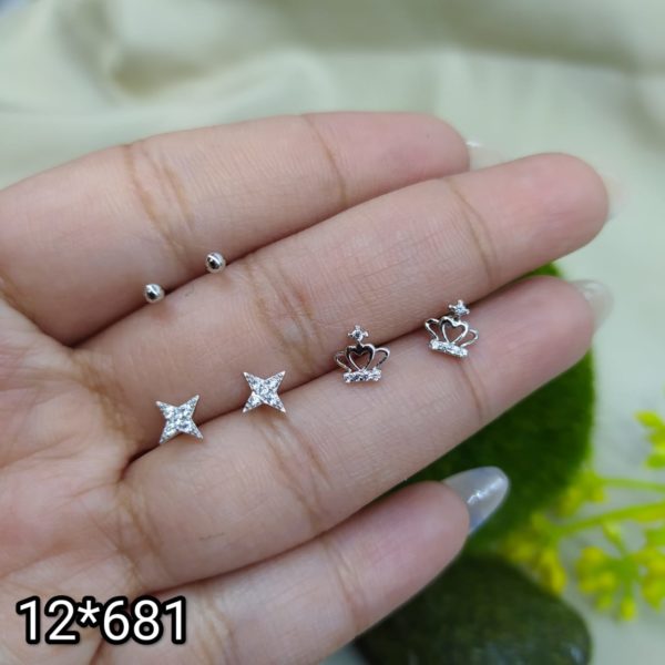 12-681.jpg 12-681.jpg