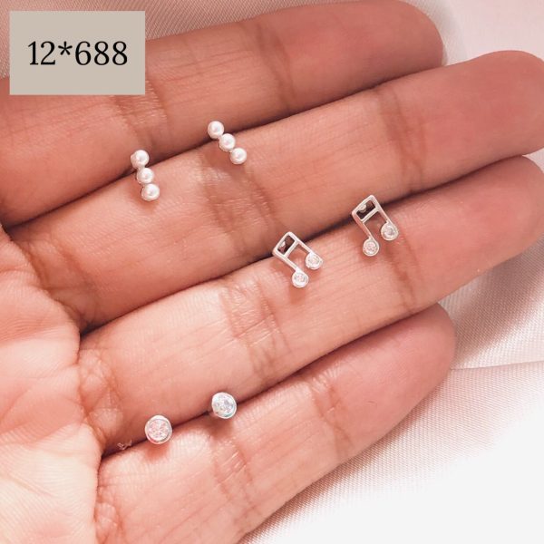 12-688.jpg 12-688.jpg