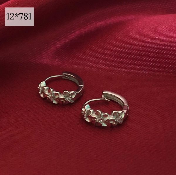 12-781.jpg 12-781.jpg