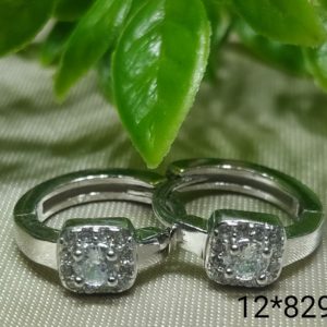 12-829.jpg 12-829.jpg