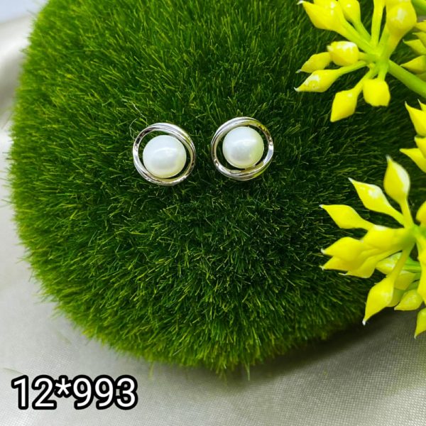 12-993.jpg 12-993.jpg