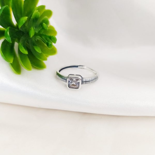 13-759b.jpg 13-759b.jpg