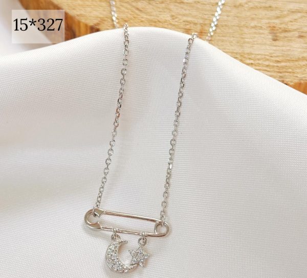 15-327.jpg 15-327.jpg