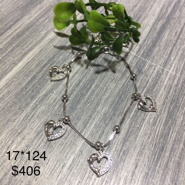 17-124.jpg 17-124.jpg