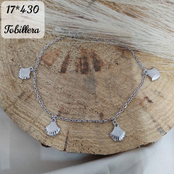 17-430.jpg 17-430.jpg